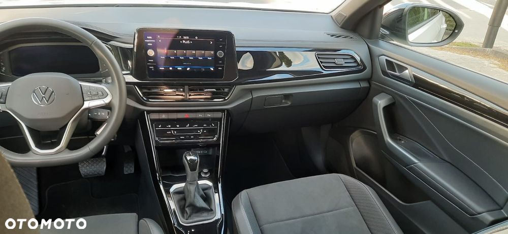 Volkswagen T-Roc - 14