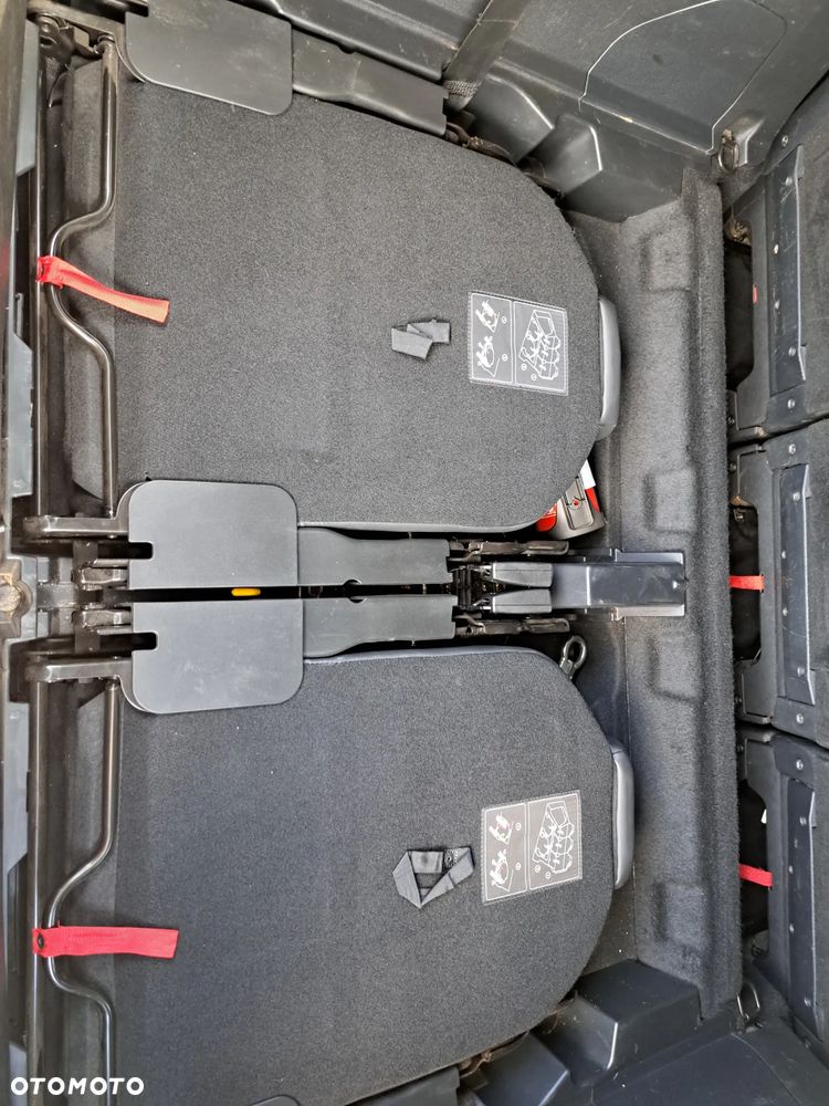 Peugeot 5008 2.0 BlueHDI GT S&S EAT8 - 25