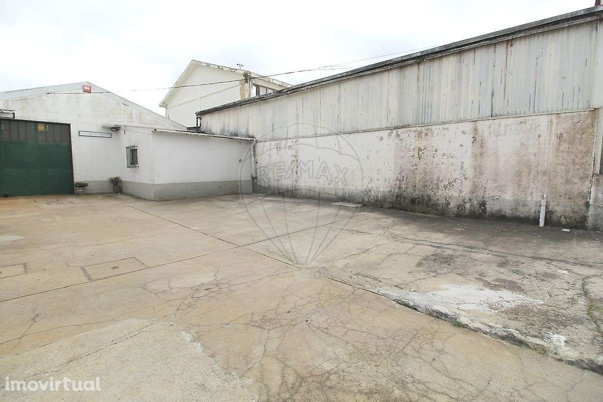 Garagem  para venda - Grande imagem: 2/5