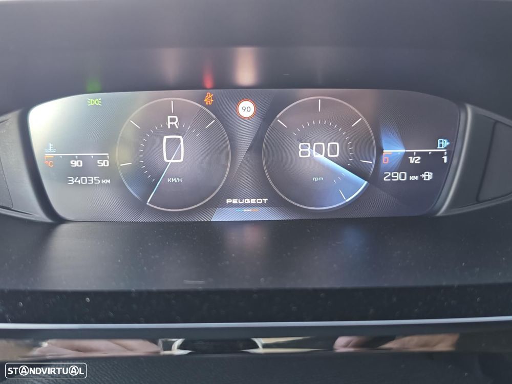 Peugeot 308 1.5 BlueHDi Allure EAT8 - 24