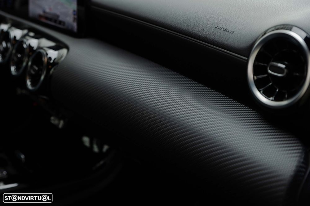 Mercedes-Benz A 250 e Style Plus - 23