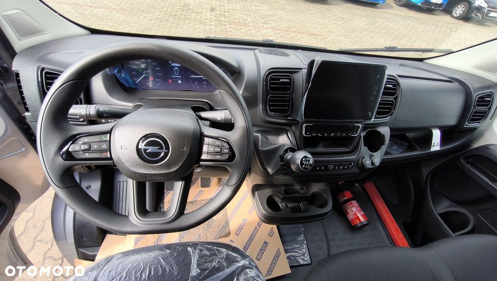 Opel Movano - 9