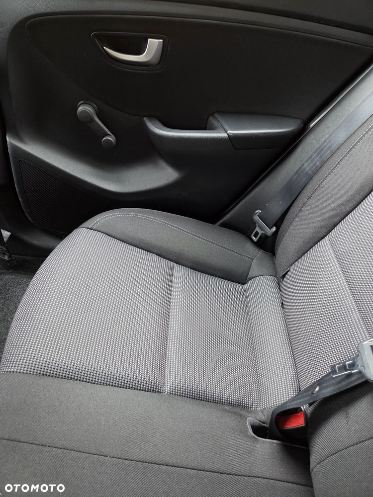 Hyundai i30 1.4 Classic - 16