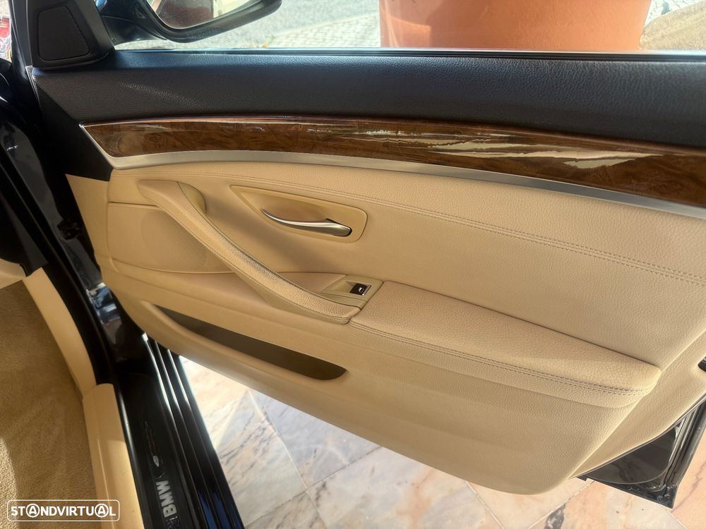 BMW 520 - 33