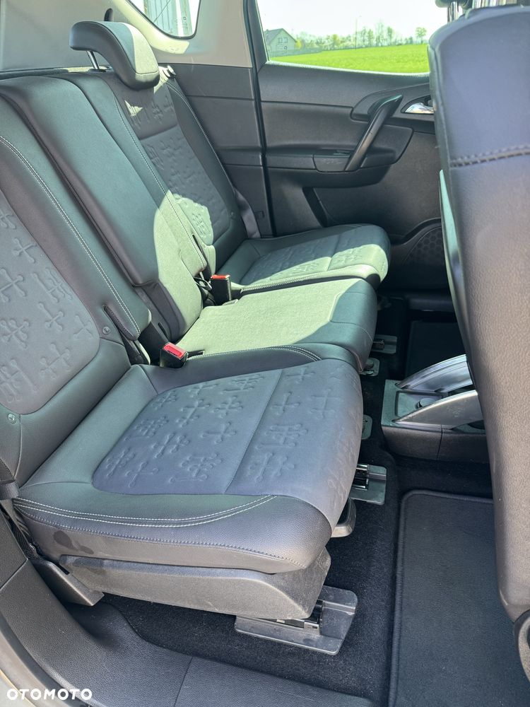 Opel Meriva - 8