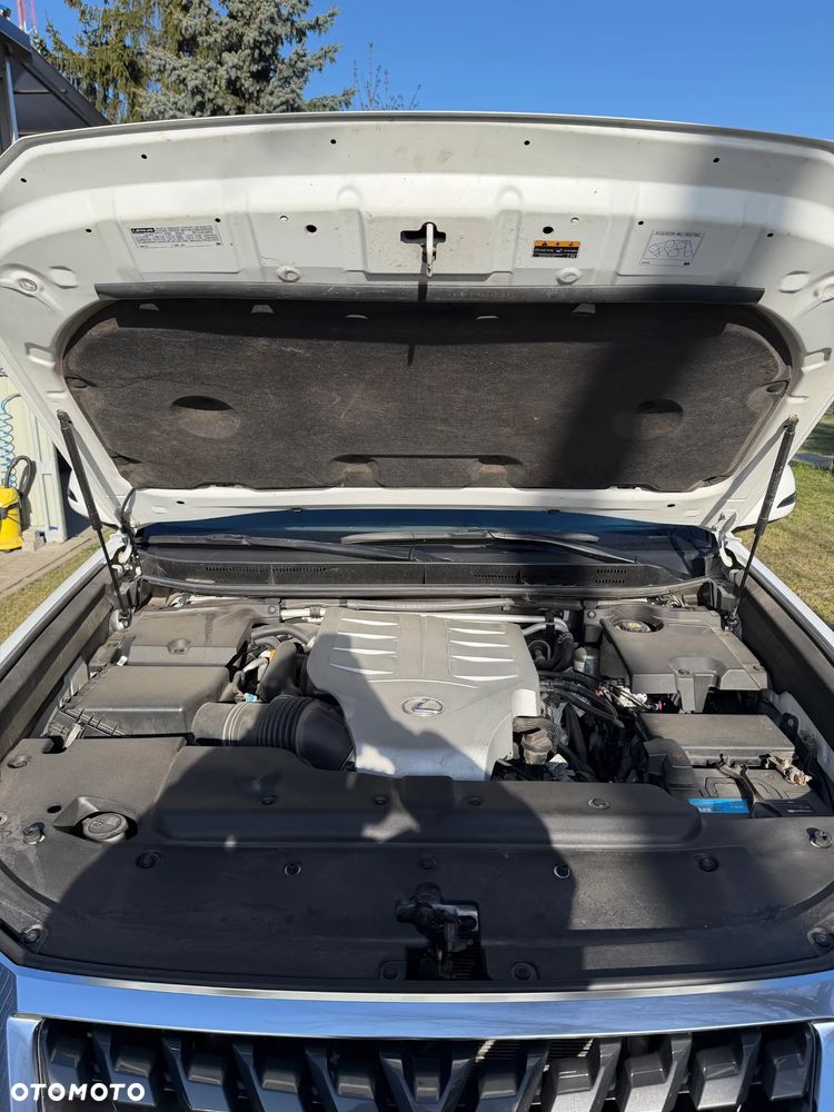 Lexus GX - 13