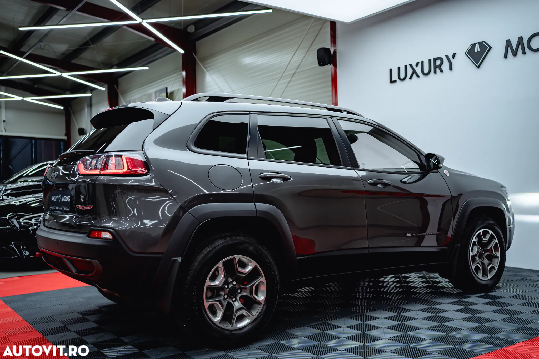 Jeep Cherokee 2.0 GME AT9 AWD ACTIVE DRIVE LOCK Trailhawk - 28