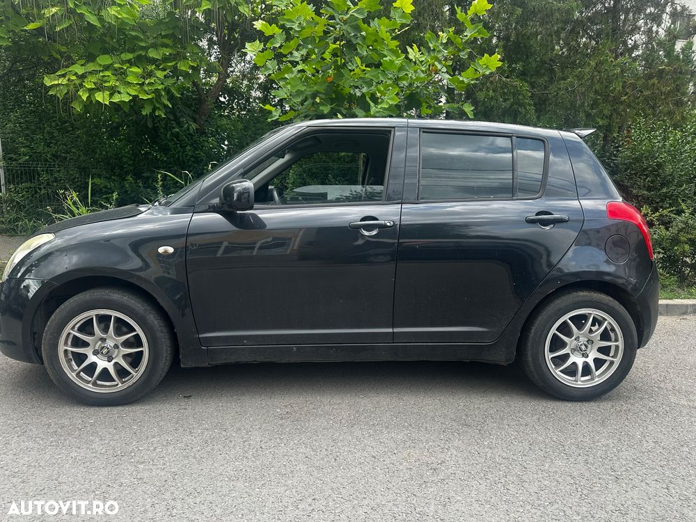 Suzuki Swift 2008 photo 5