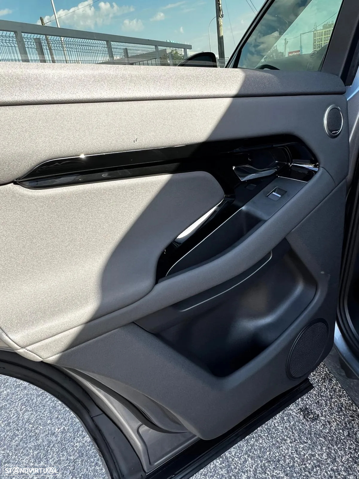 Land Rover Range Rover Evoque 1.5 P300e AWD Dynamic SE - 13