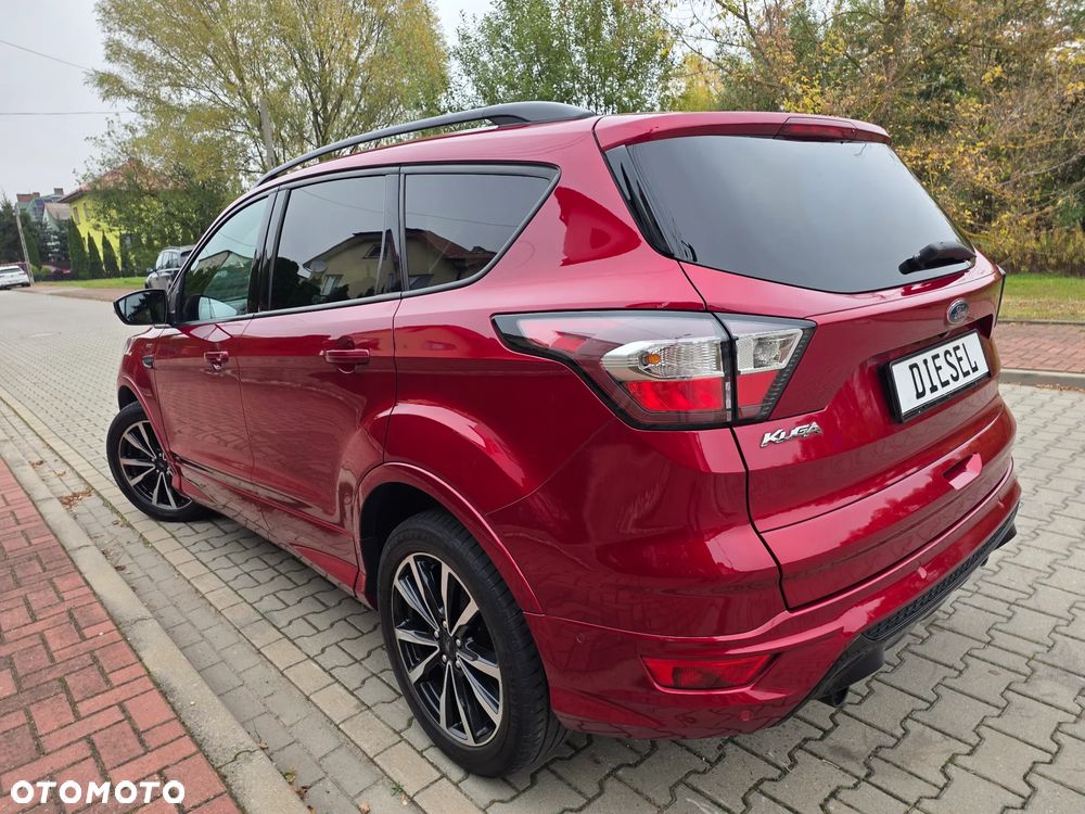 Ford Kuga 1.5 TDCi 2x4 ST-Line - 39
