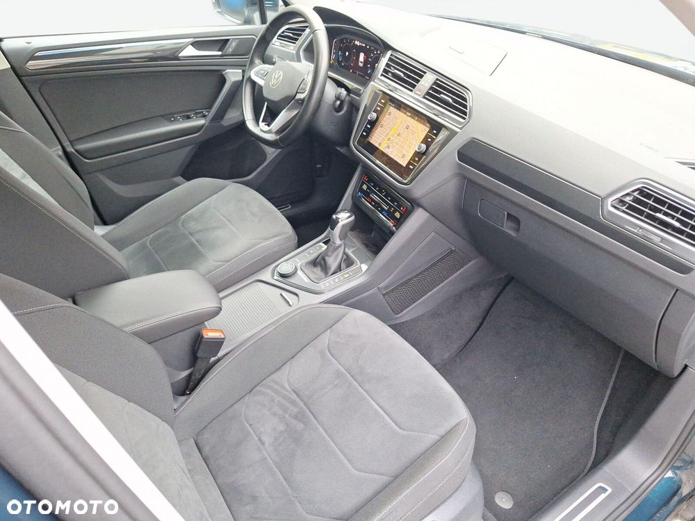 Volkswagen Tiguan - 16