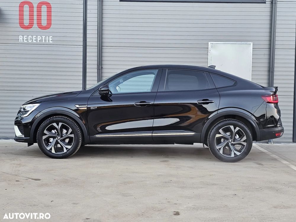 Renault Arkana E-TECH Hybrid RS Line - 9