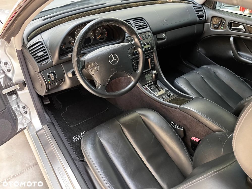 Mercedes-Benz CLK 55 AMG - 9