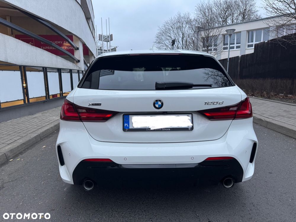 BMW Seria 1 120d M Sport - 4