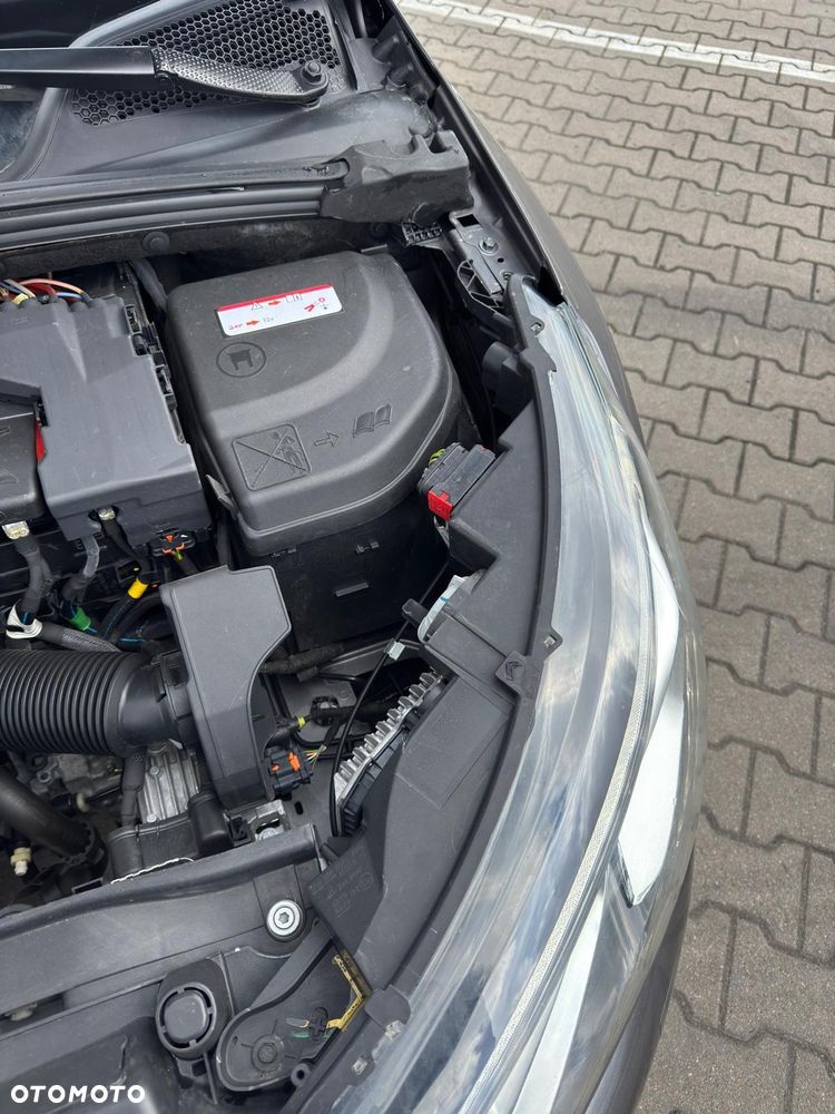 DS Automobiles DS 4 Crossback - 23