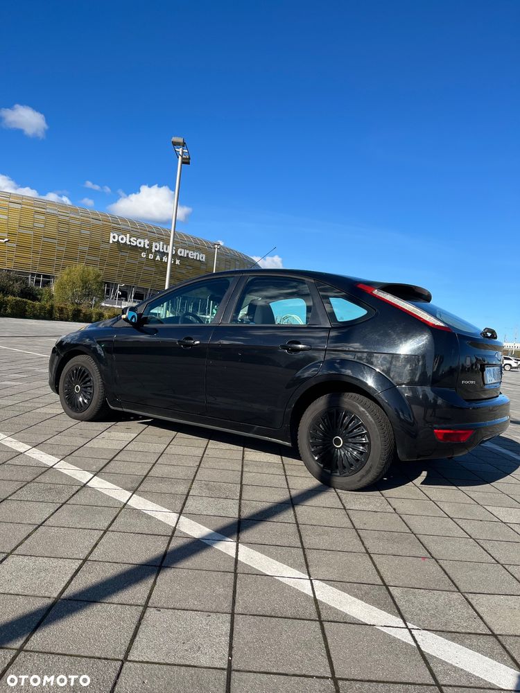 Ford Focus 1.8 TDCi Ambiente - 6