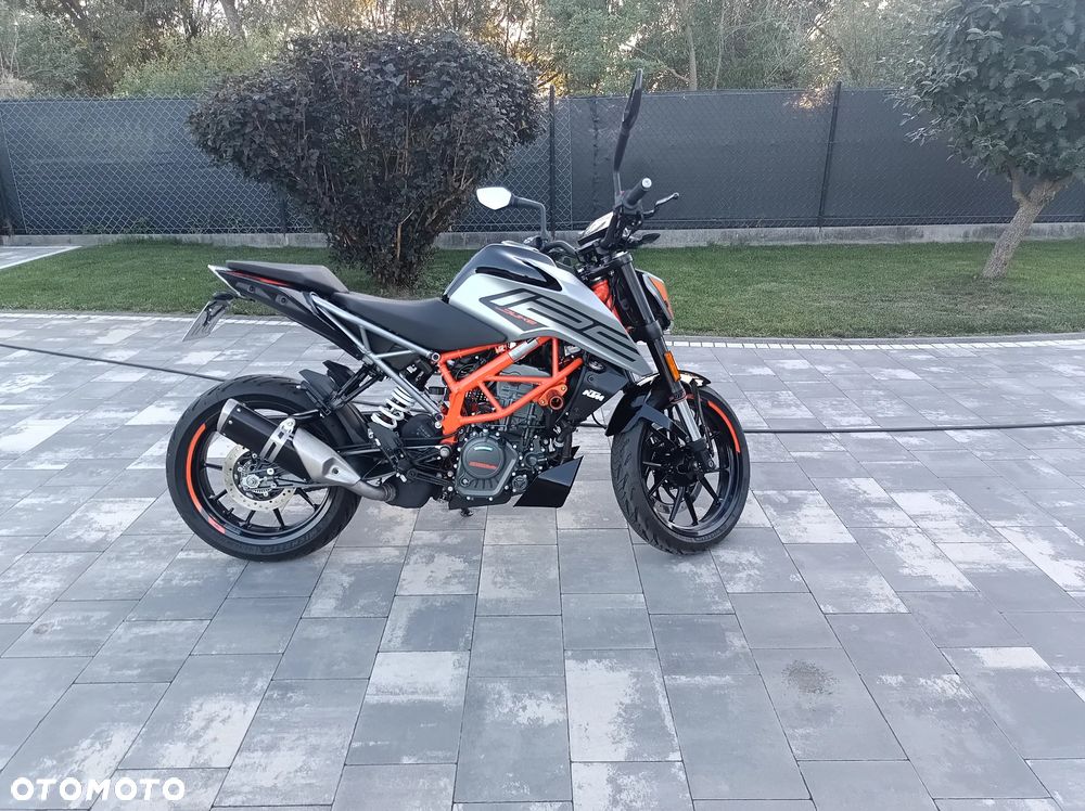 KTM Duke 125 - 10