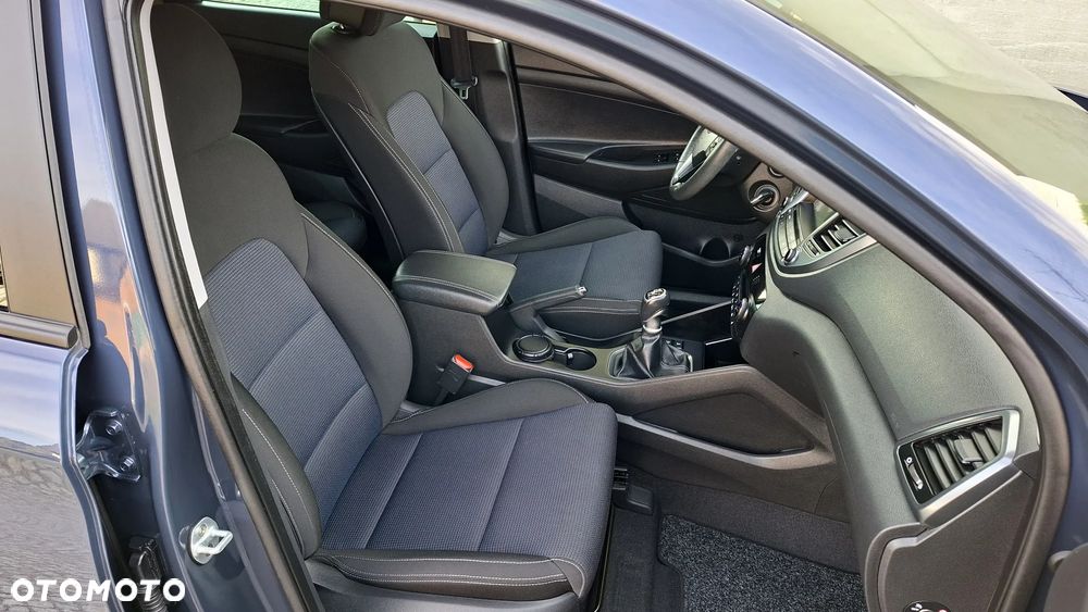 Hyundai Tucson 1.6 GDi 2WD Select - 31