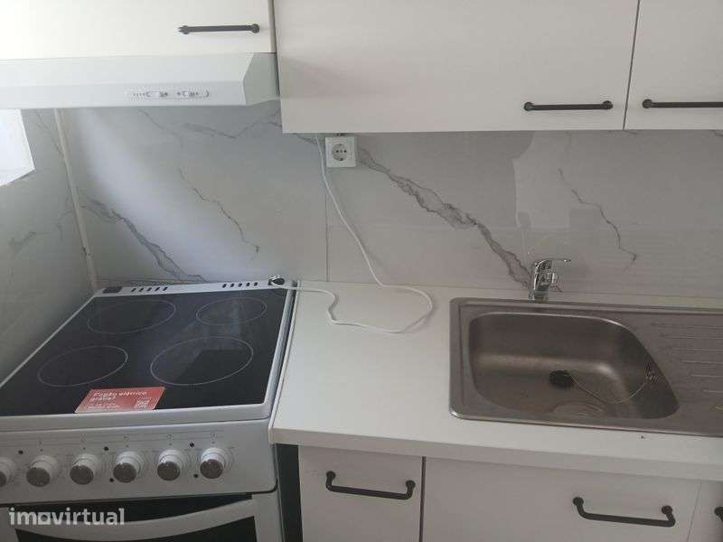 Apartamento T1 para arrendar - Grande imagem: 3/6