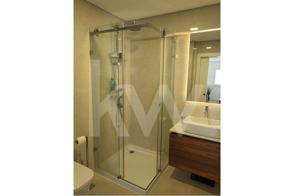 Apartamento T3 em construção. Acabamentos de luxo. Lugar de garagem - Grande imagem: 5/8