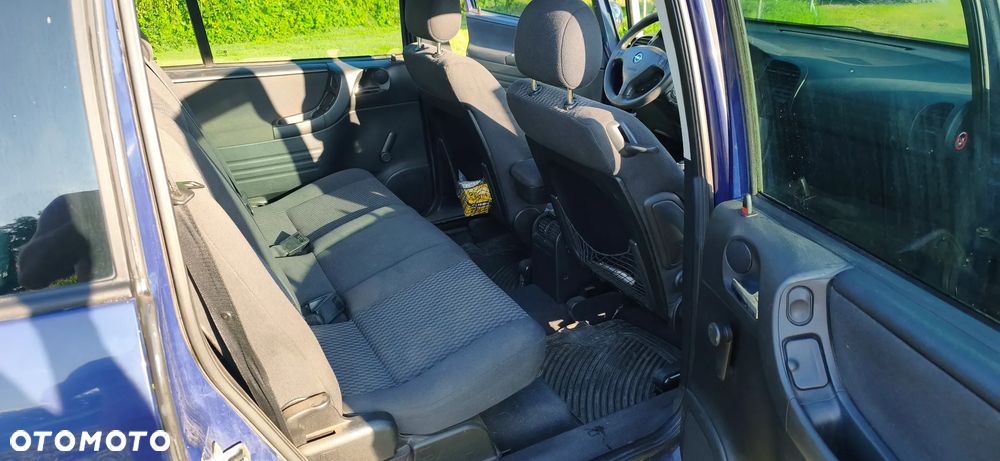 Opel Zafira 1.6 Executive - 7