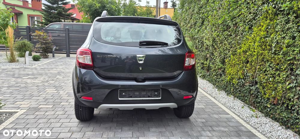 Dacia Sandero - 4