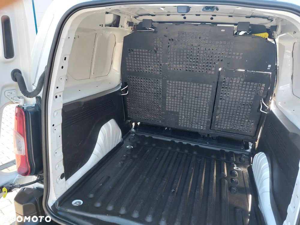 Toyota ProAce - 21