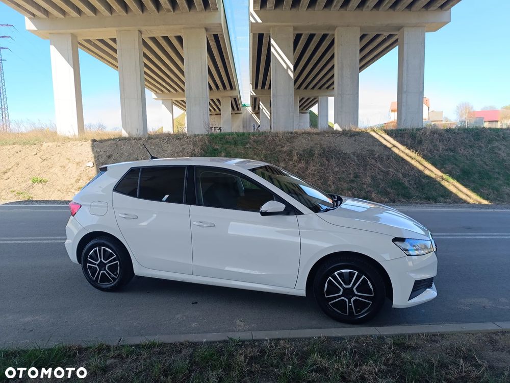 Skoda Fabia 1.0 Style - 4