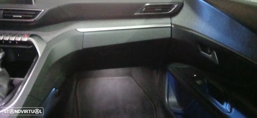 Peugeot 3008 - 13