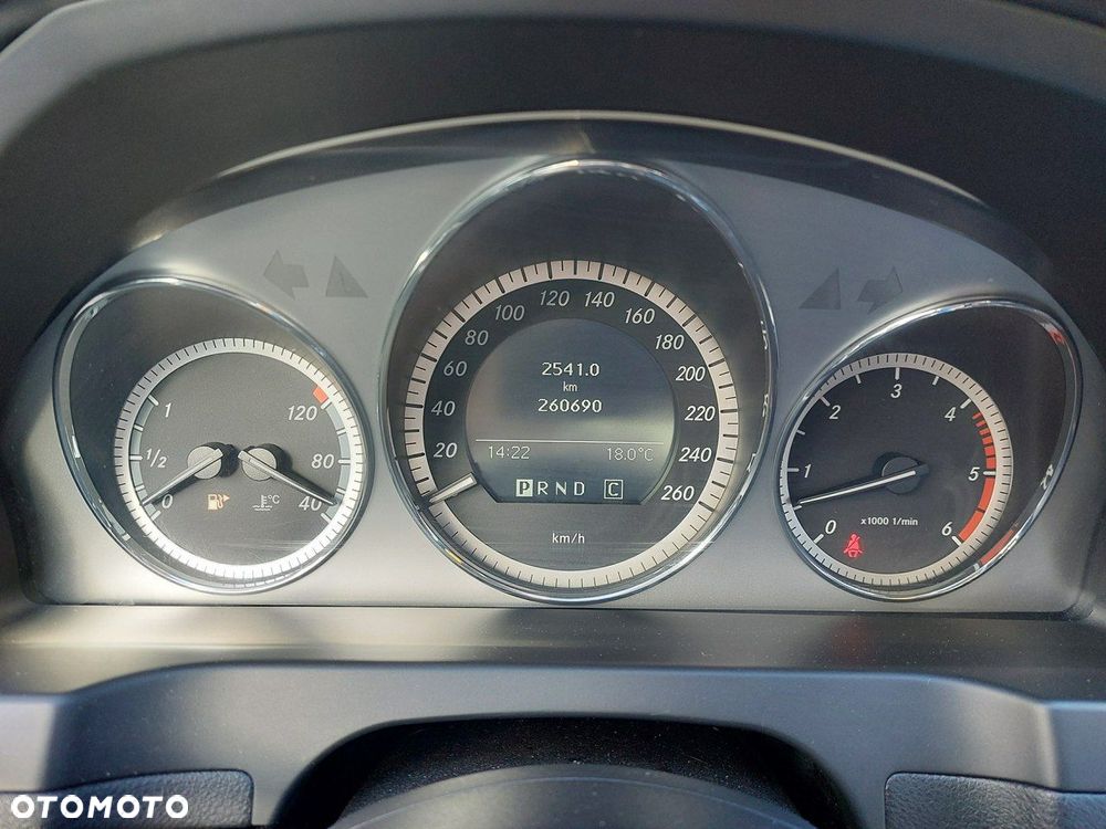 Mercedes-Benz Klasa C - 27