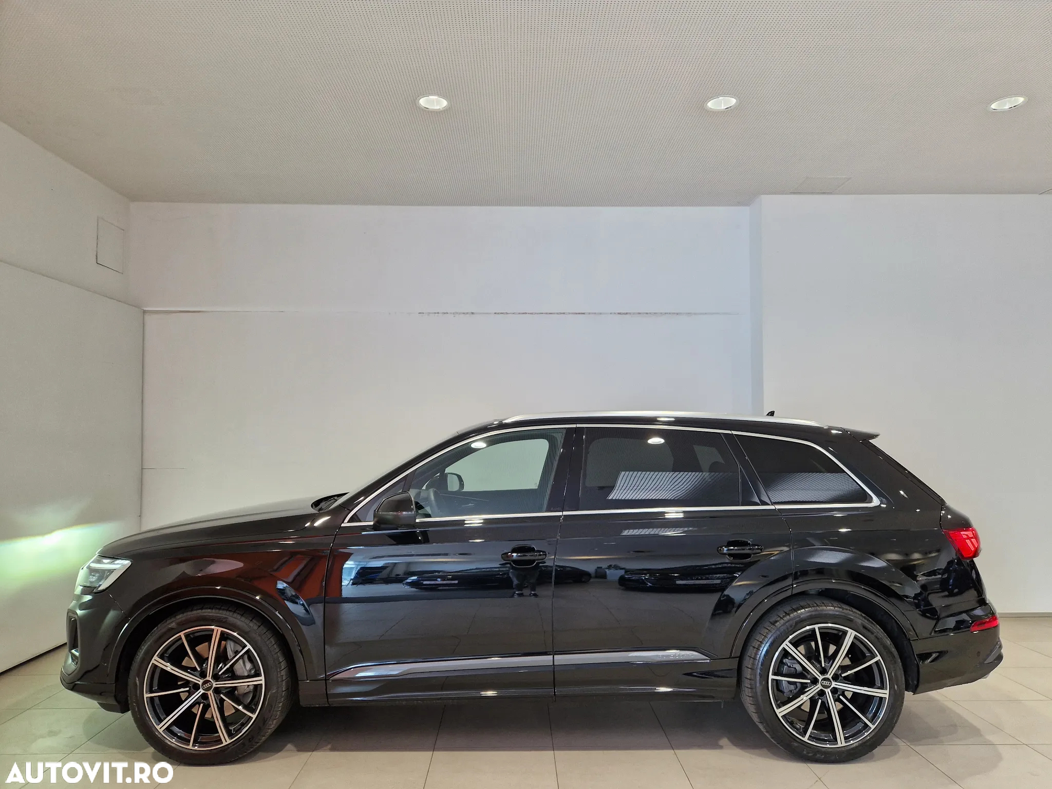 Audi Q7 3.0 55 TFSI quattro Tiptronic S Line - 2