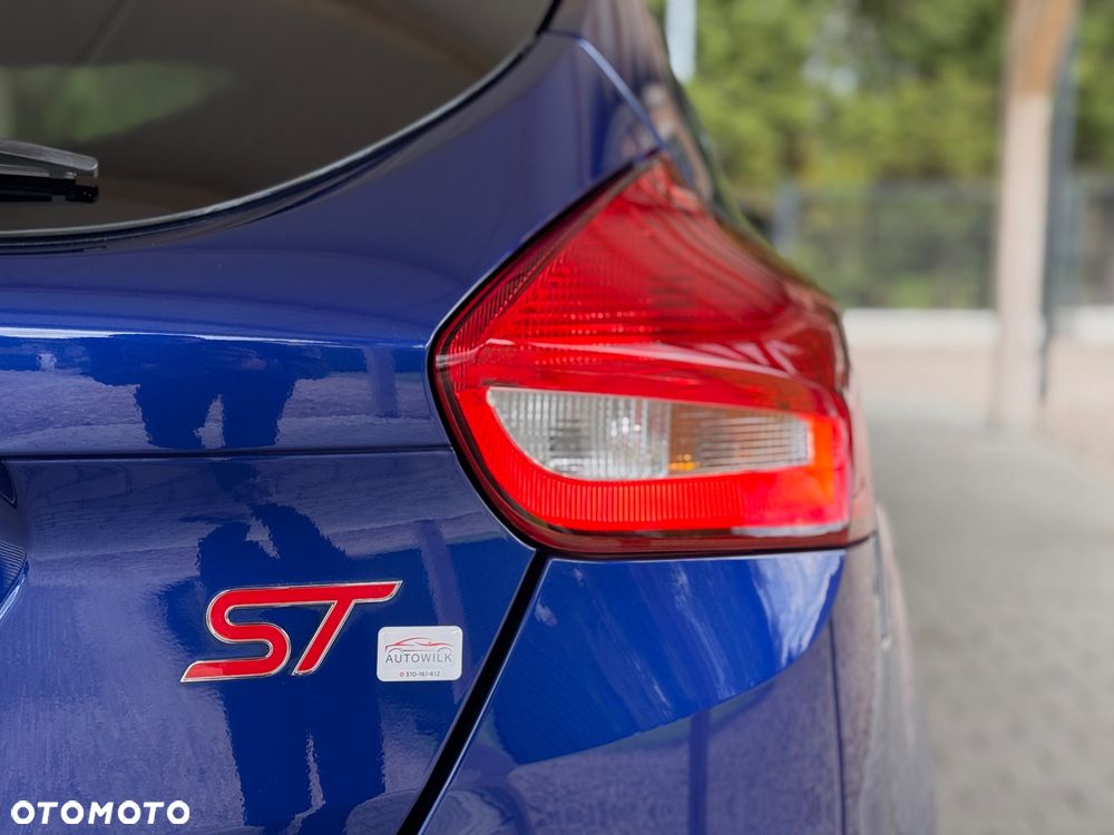 Ford Focus 2.0 EcoBoost ST mit Leder-Exclusiv-Paket - 7