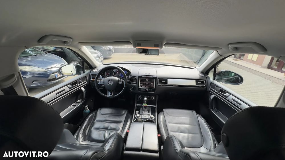 Volkswagen Touareg 3.0 V6 TDI BMT - 19