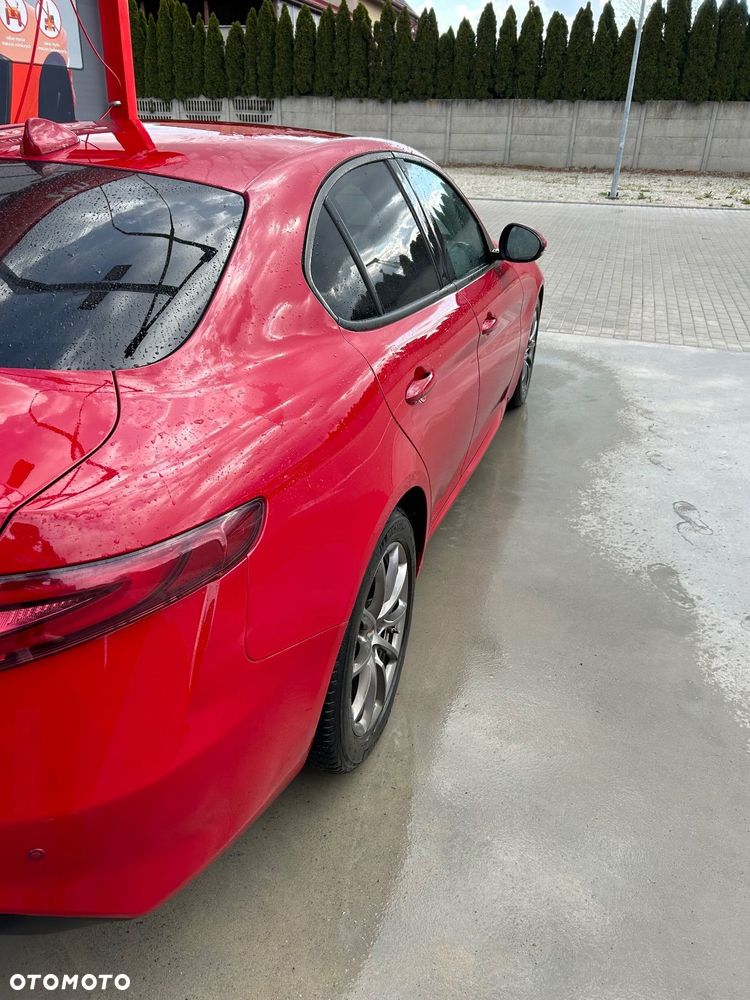 Alfa Romeo Giulia 2.0 Turbo Super - 16