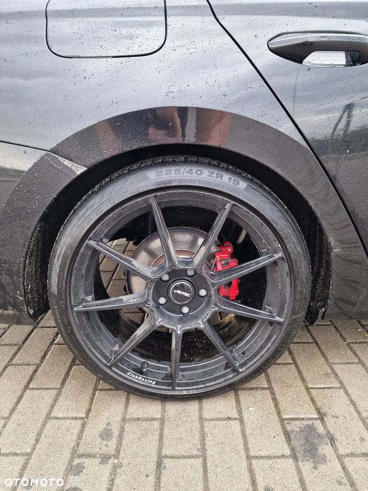 Skoda Octavia 2.0 TDI RS DSG - 8