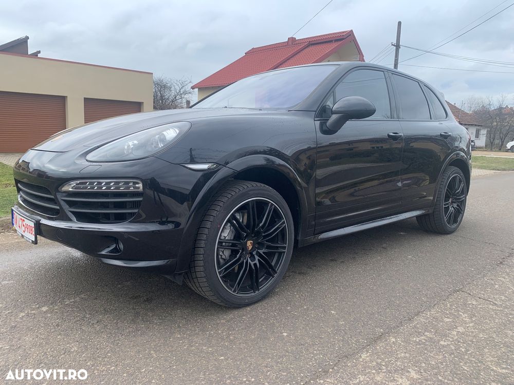 Porsche Cayenne - 31