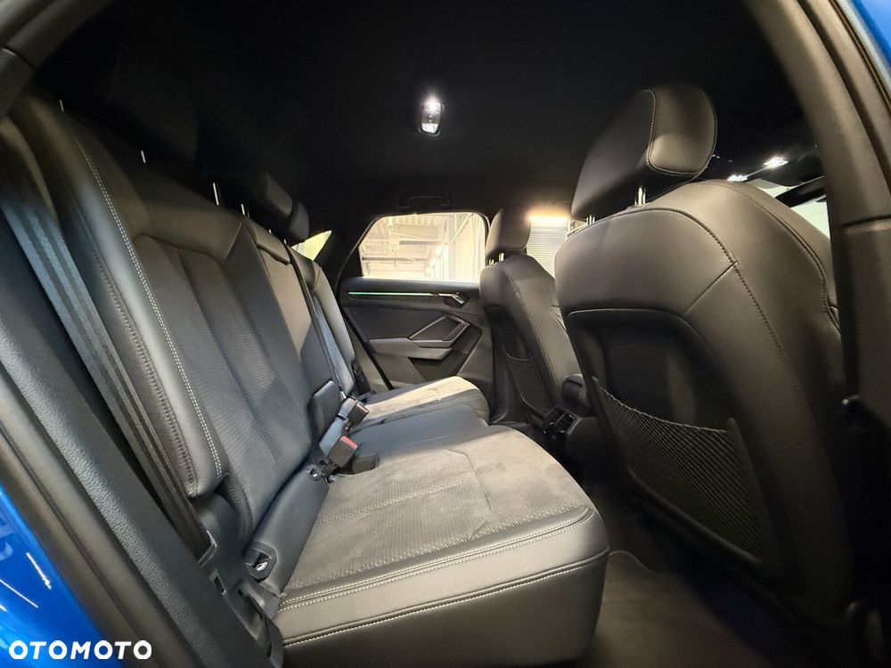 Audi Q3 Sportback - 24