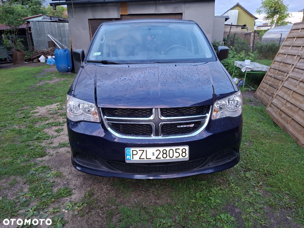Dodge Caravan - 1