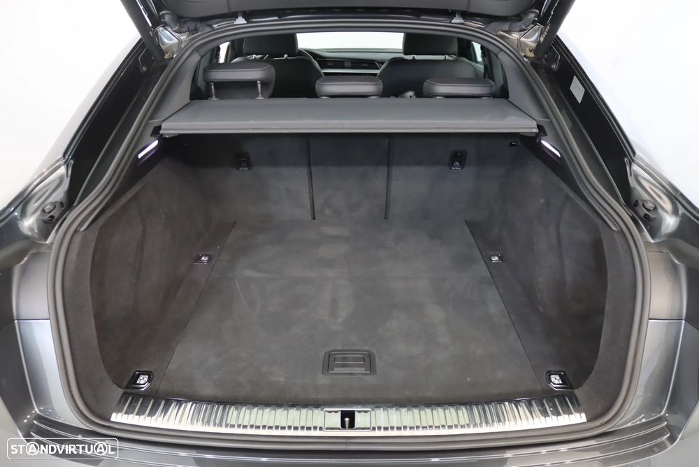 Audi e-tron 55 quattro S line - 40