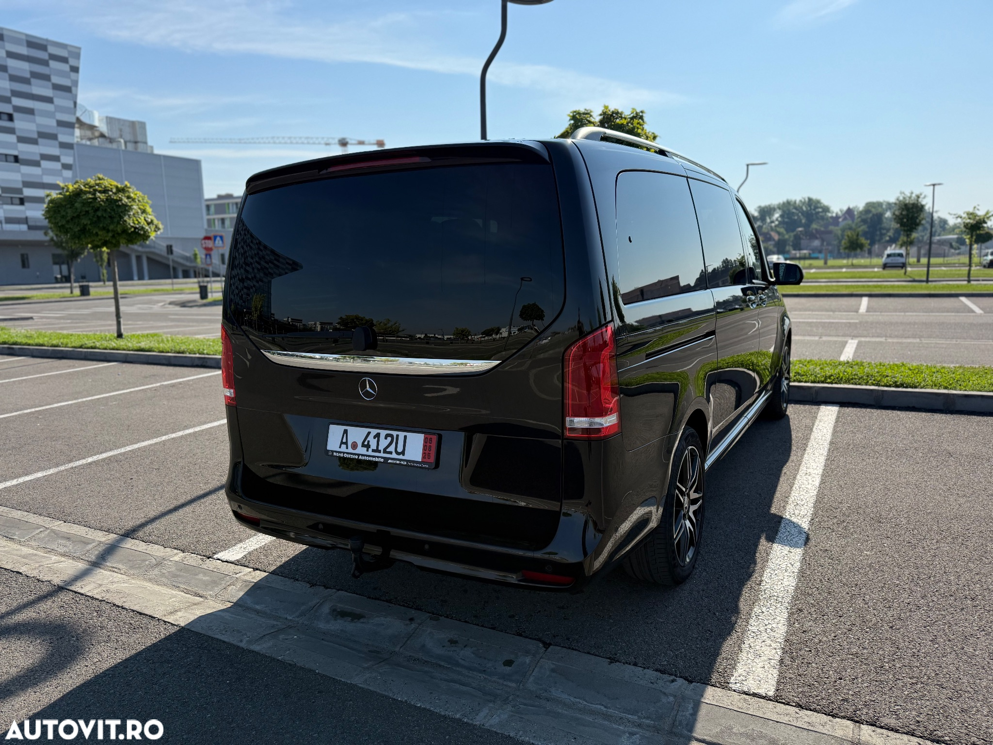 Mercedes-Benz V 300 d lang 4Matic 9G-TRONIC Avantgarde Edition 2021 - 6