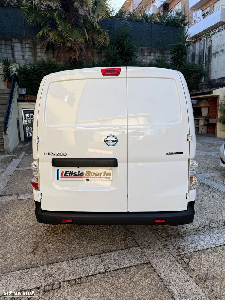 Nissan NV200 - 4