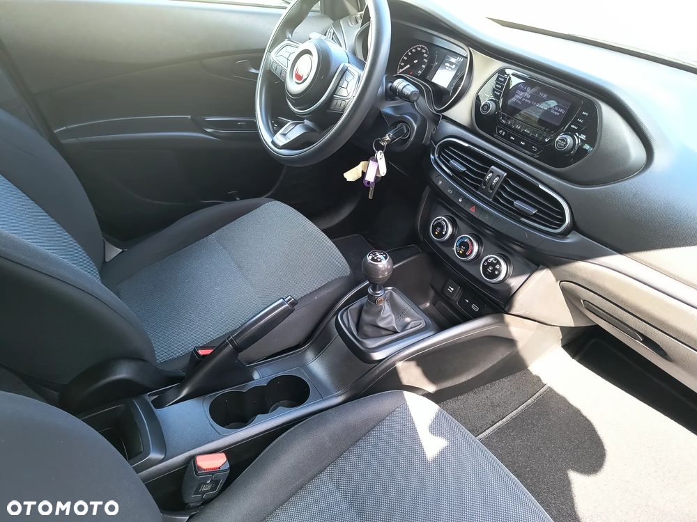 Fiat Tipo 1.4 Classic - 11