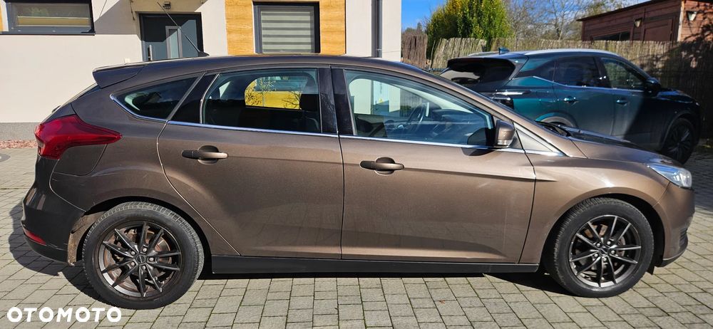 Ford Focus 1.6 Trend - 24