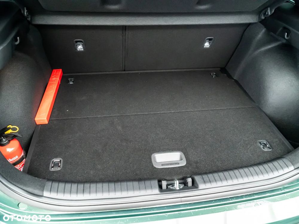 Kia Ceed 1.5 T-GDI Tribute DCT - 19