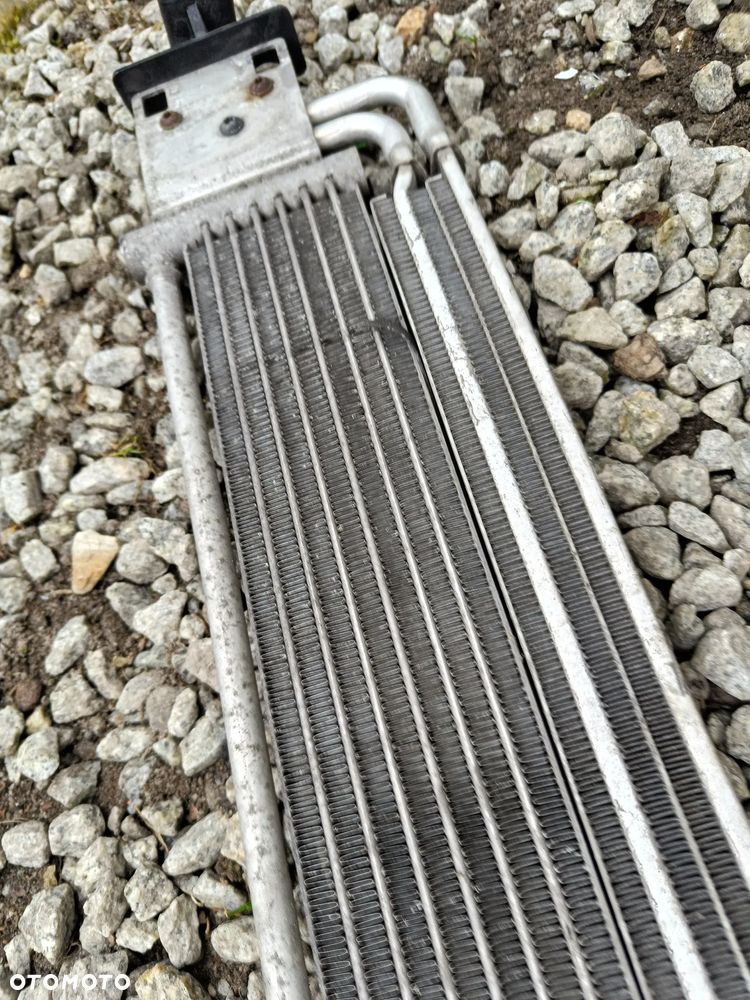 Mercedes W204 X204 GLK 3.0 V6 350 CDI Chłodnica Chłodniczka Oleju A2045001001 A0005010765 - 4