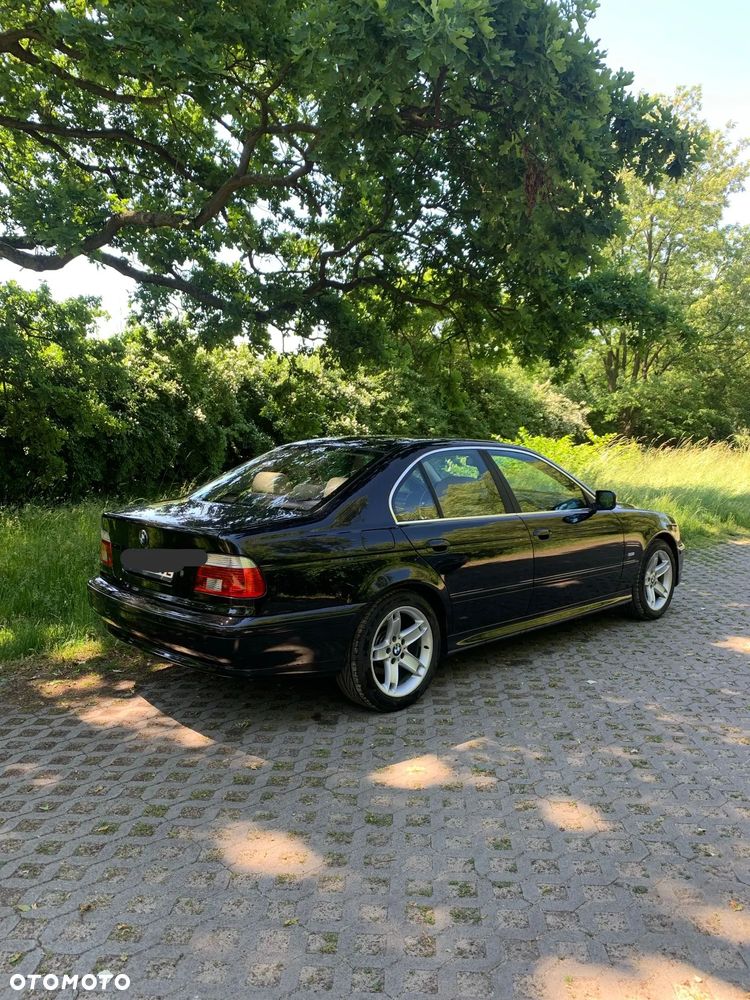 BMW Seria 5 525i - 8