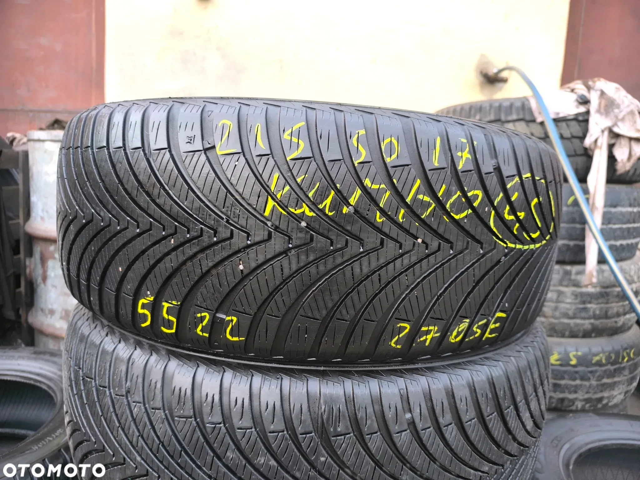 215/50R17 95W Opony Całoroczne Wielosezonowe KUMHO SOLUS 4S HA32 5,5mm Legnica ALU-RAD 22r. 215/50 - 2
