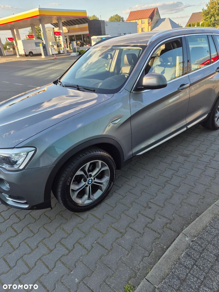 BMW X3 xDrive20d - 8