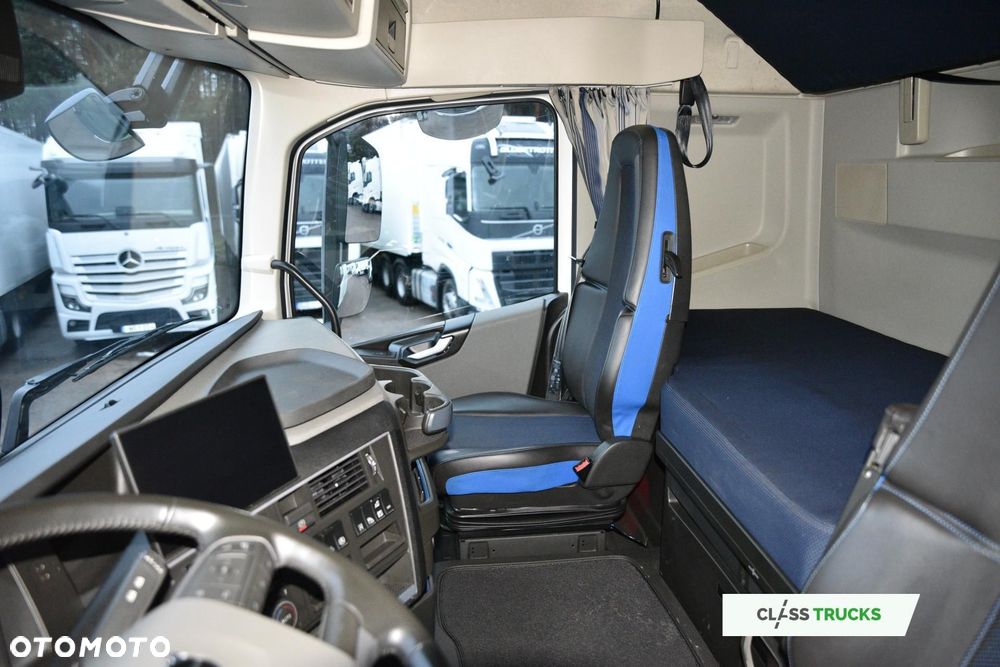 Volvo FH 500 Globetrotter XL - 14