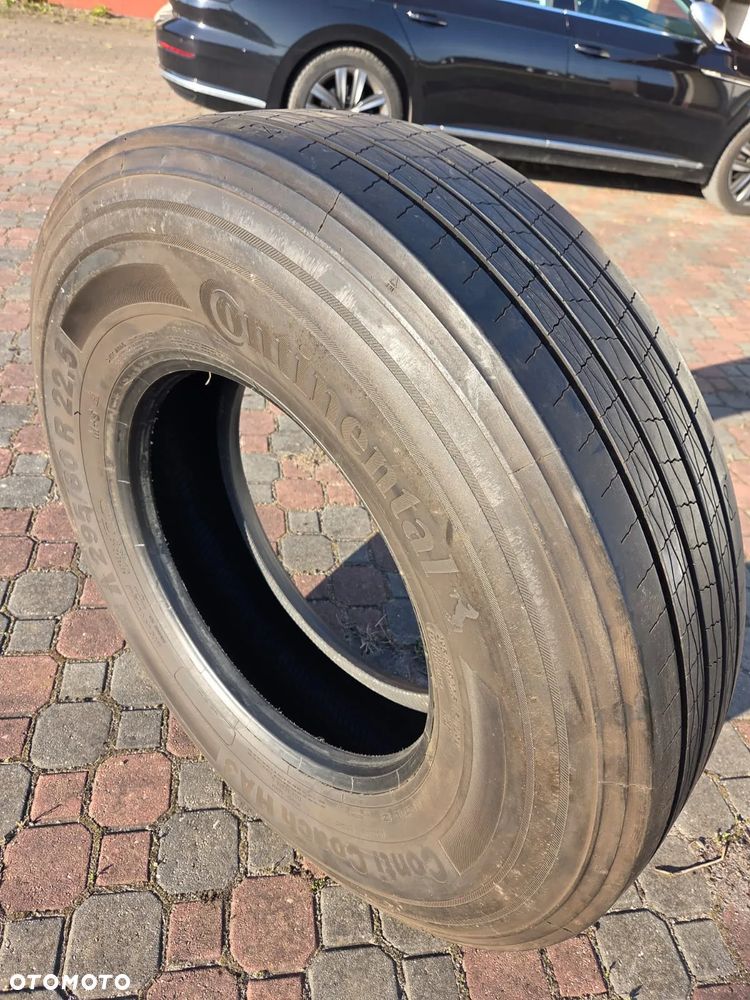 Opony Continental contiCoach HA3 295/80 R22,5 - 1